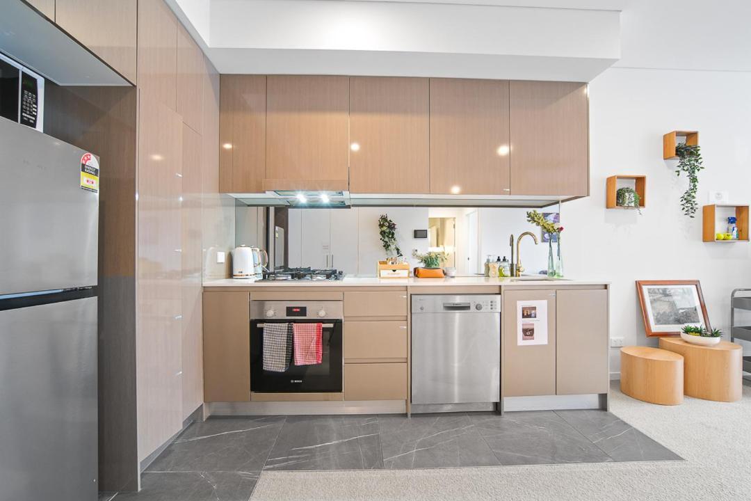 Spacious1 Br@Waterfront Olympic Park_Free Carpark Sydney Exterior photo